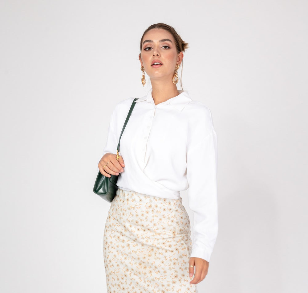 'Crashing Waves' White Crop Tie Shirt- White